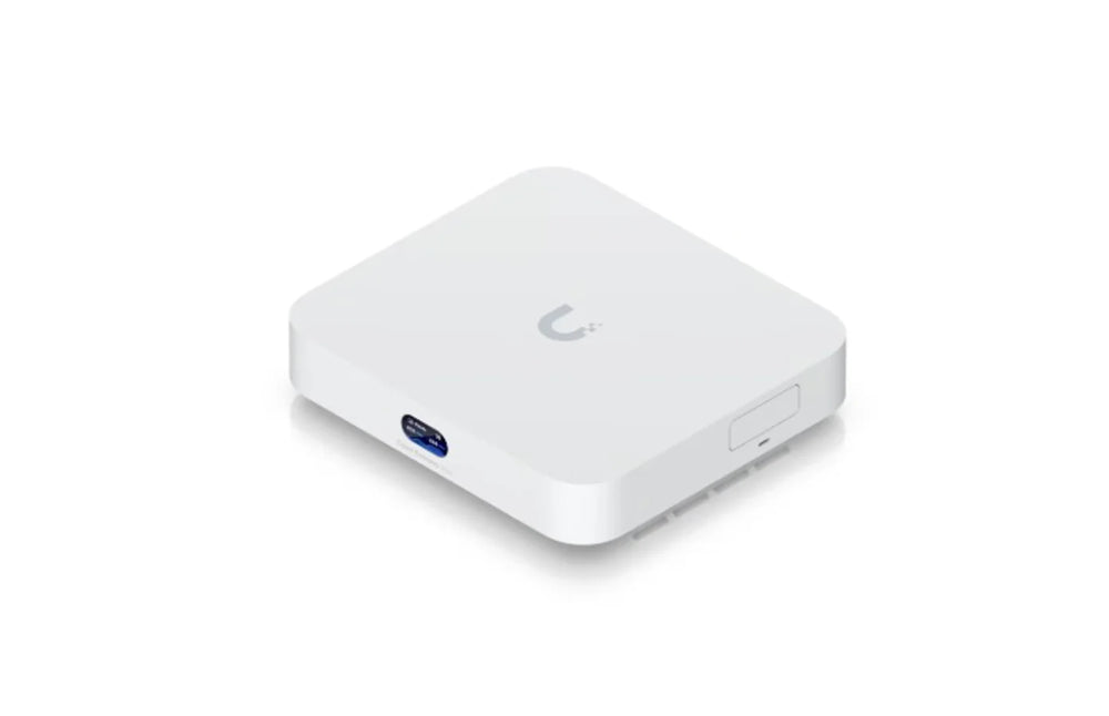 UCG-Max  Ubiquiti  Redes Panamá [dc14a9a2-d8da-472c-a95b-3d42dc228af6]